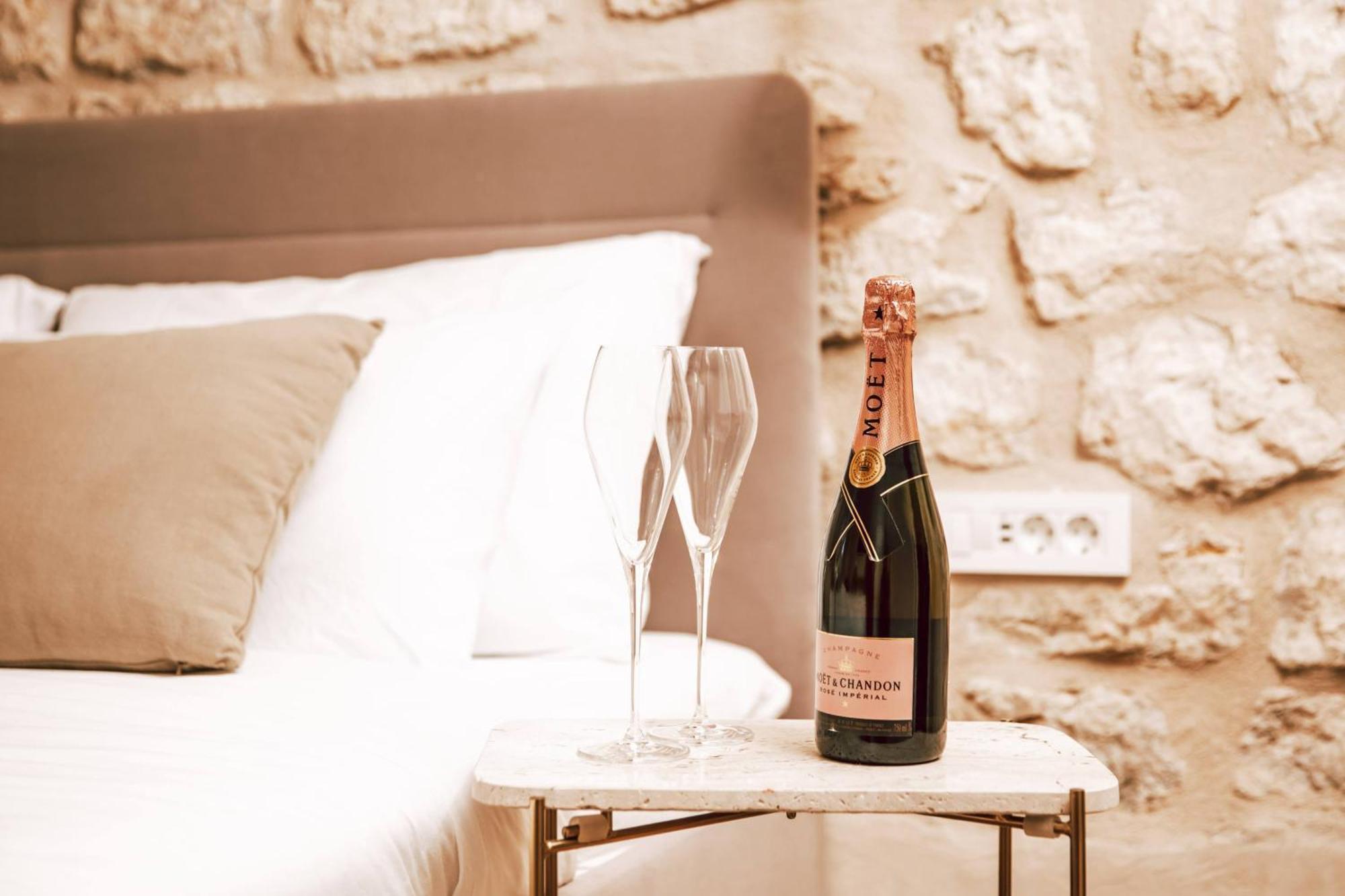 Mascheroni Luxury Rooms ดูบรอฟนิก ภายนอก รูปภาพ